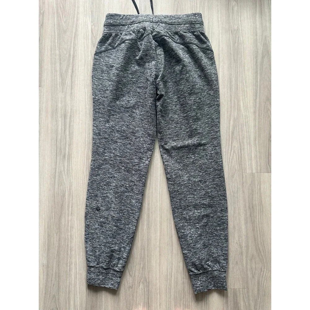 Lululemon Ready to Rulu Fleece Jogger Heathered‎ Black size 6 - Picture 2 of 4